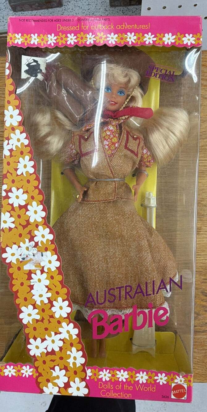 Mattel Special Edition Australian Barbie Dolls of the World Collection 3626